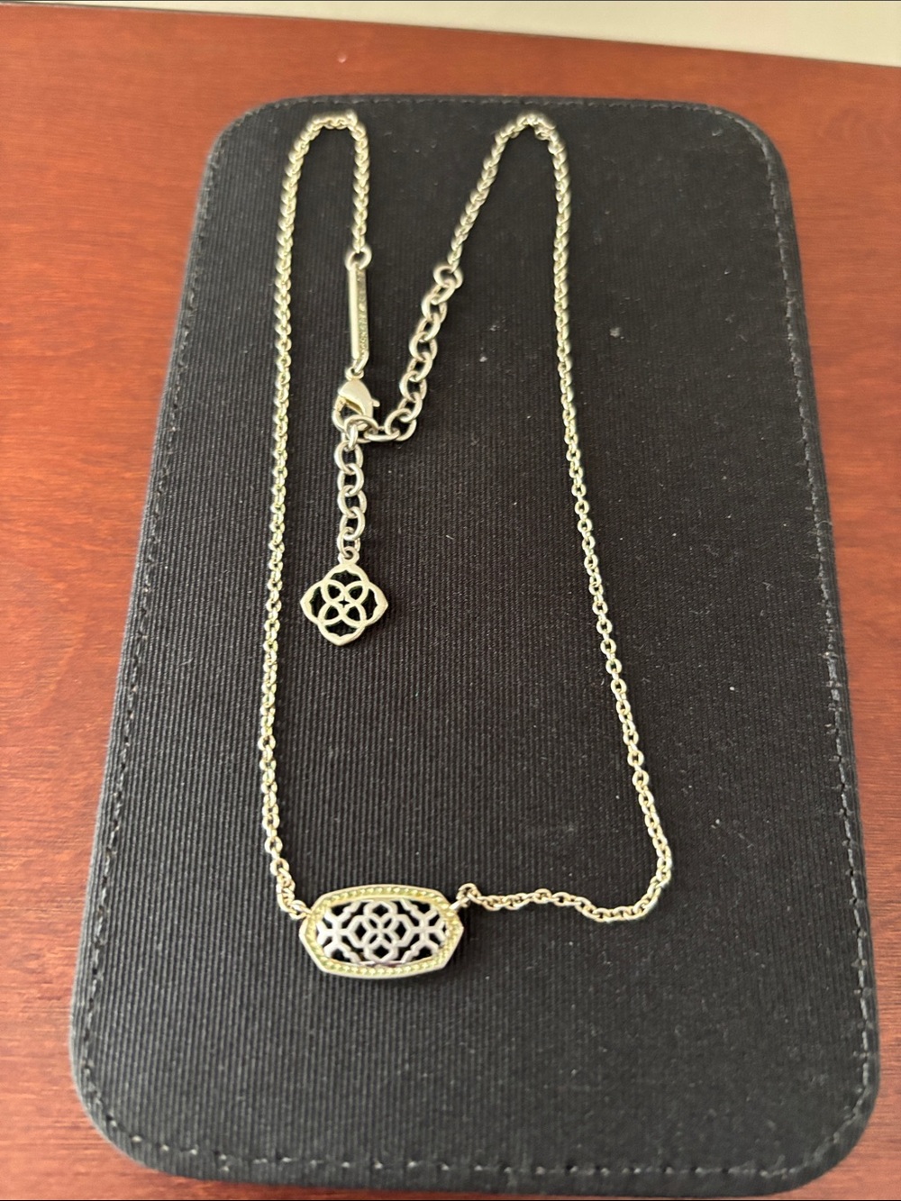 Kendra Scott Silver Filigree Oval Pendant Necklace